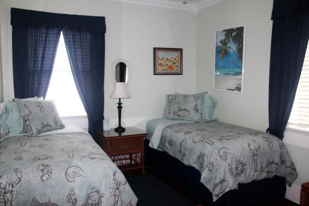 Coronado Palms Coastal Cottage 加尔维斯敦 外观 照片